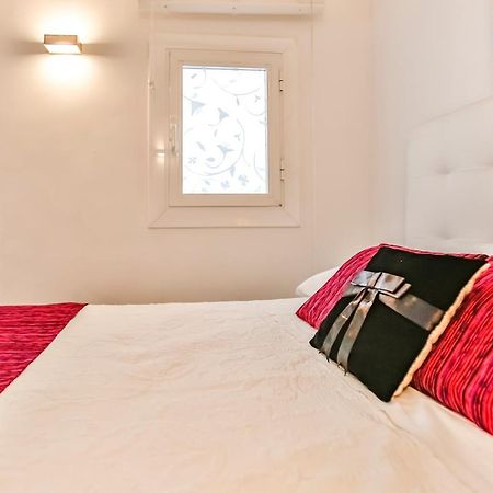 Ghat Apartments Montroig Sitges Dış mekan fotoğraf